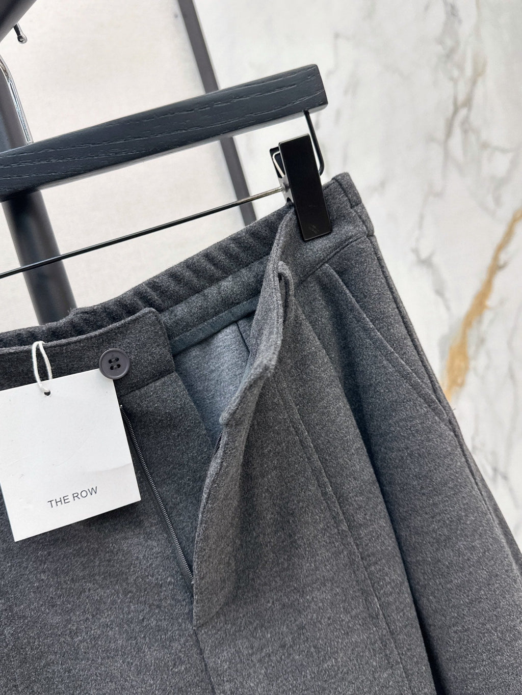 26Latest Autumn/Winter Thickened Wool Straight-Leg Trousers