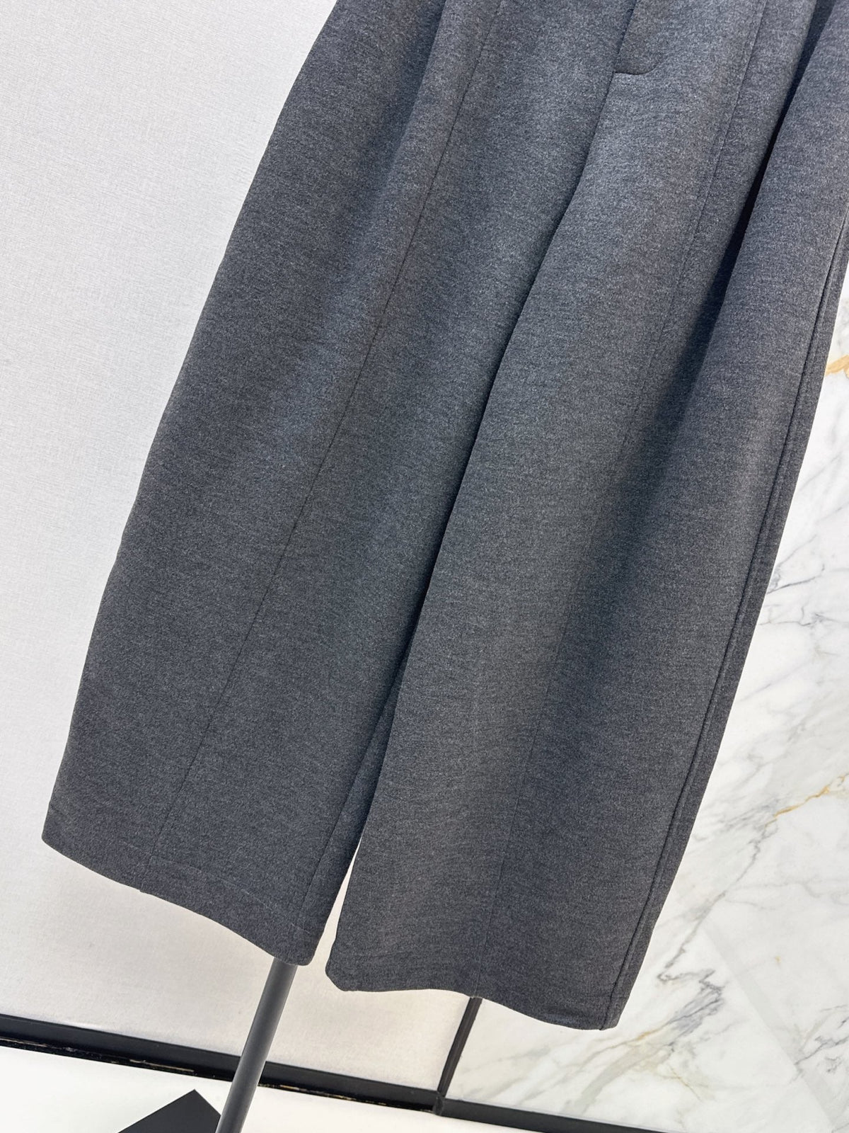 26Latest Autumn/Winter Thickened Wool Straight-Leg Trousers