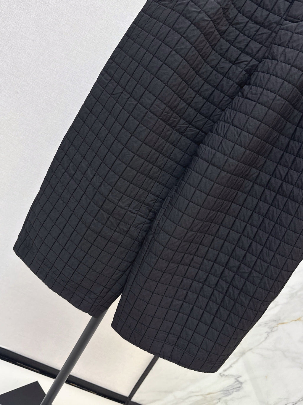 26Latest Autumn/Winter Quilted Plaid Cropped Padded Trousers
