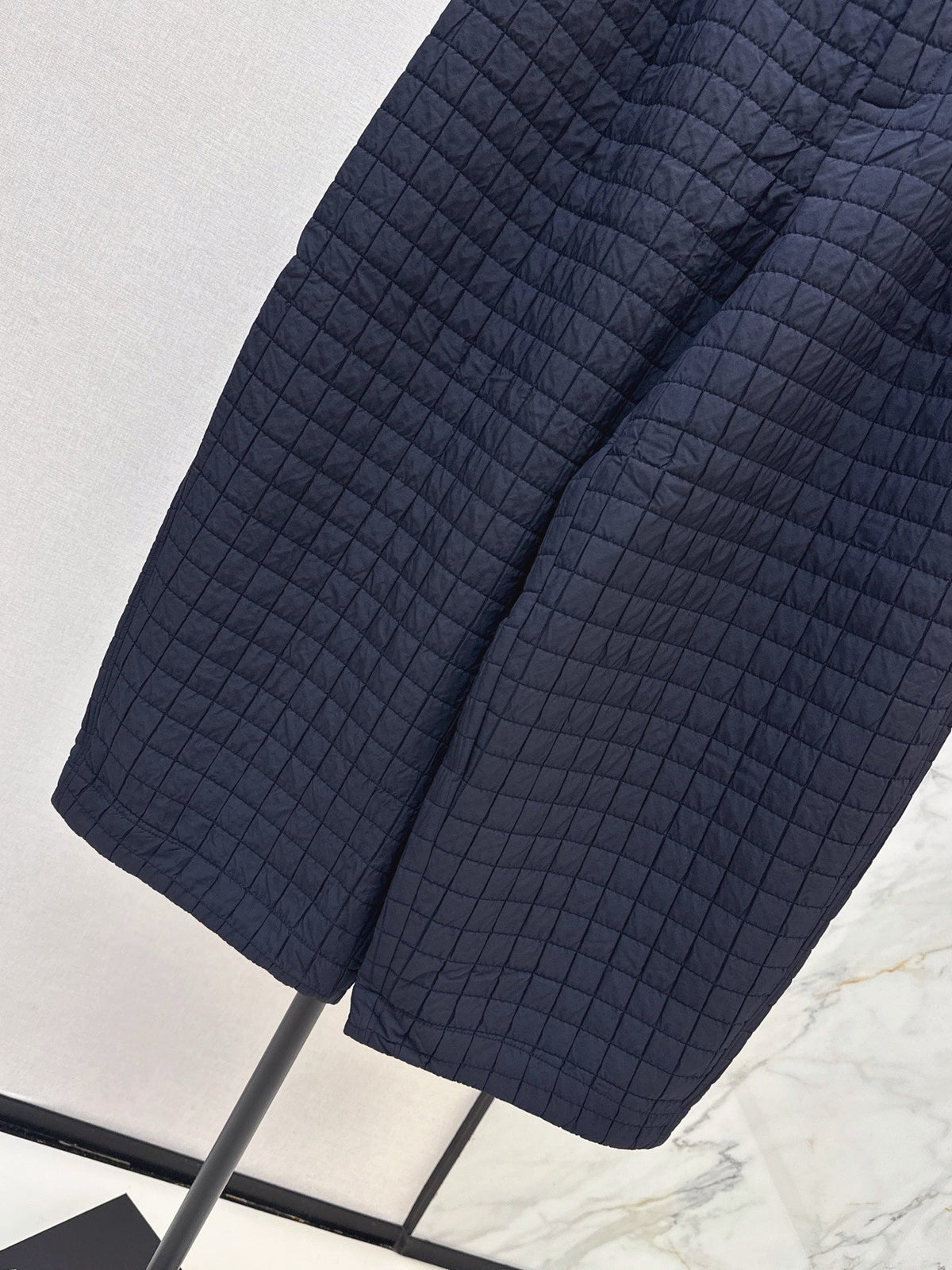 26Latest Autumn/Winter Quilted Plaid Cropped Padded Trousers