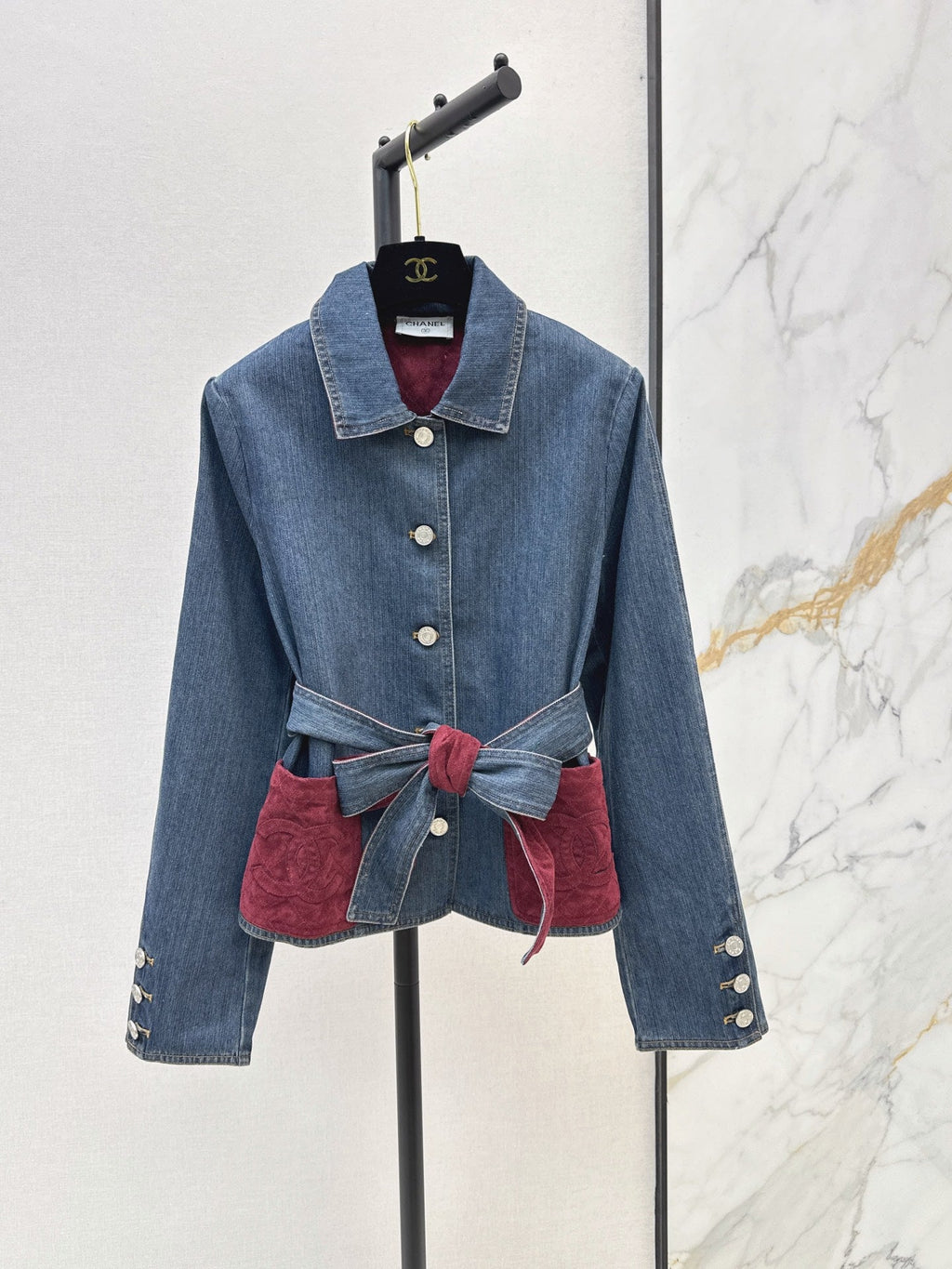 26Latest Autumn/Winter Color-Block Suede-Belt Denim Jacket