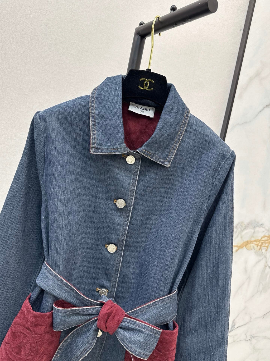 26Latest Autumn/Winter Color-Block Suede-Belt Denim Jacket