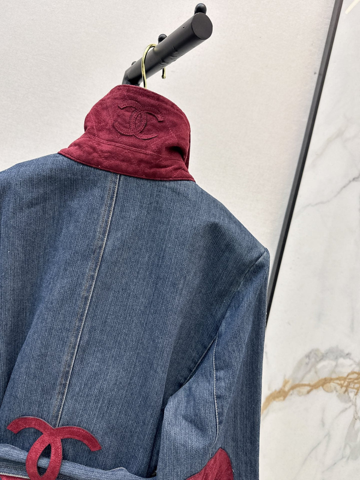 26Latest Autumn/Winter Color-Block Suede-Belt Denim Jacket