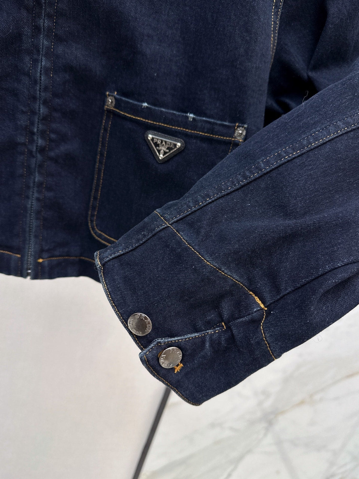 26Latest Autumn/Winter Zip-Up Jacket in Raw-Look Denim