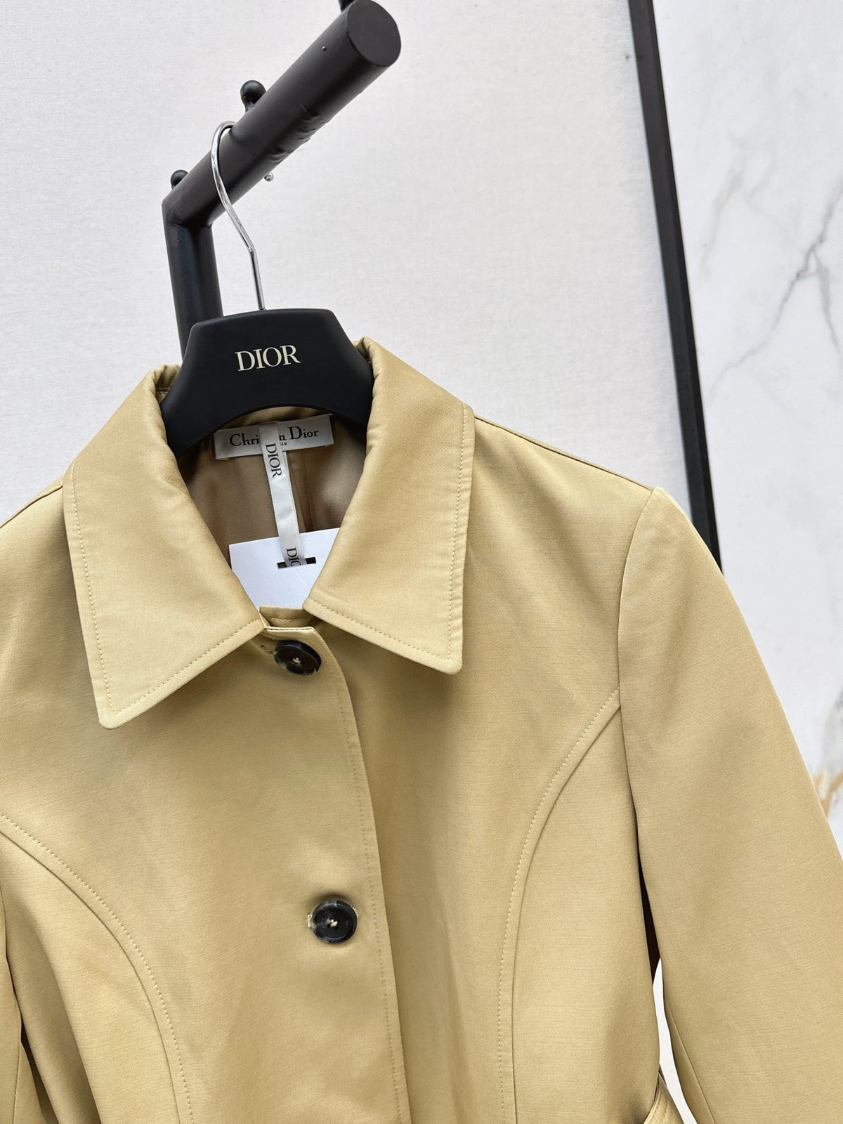 26Latest Autumn/Winter Trench Coat with Metal Ring-Buckle Belt