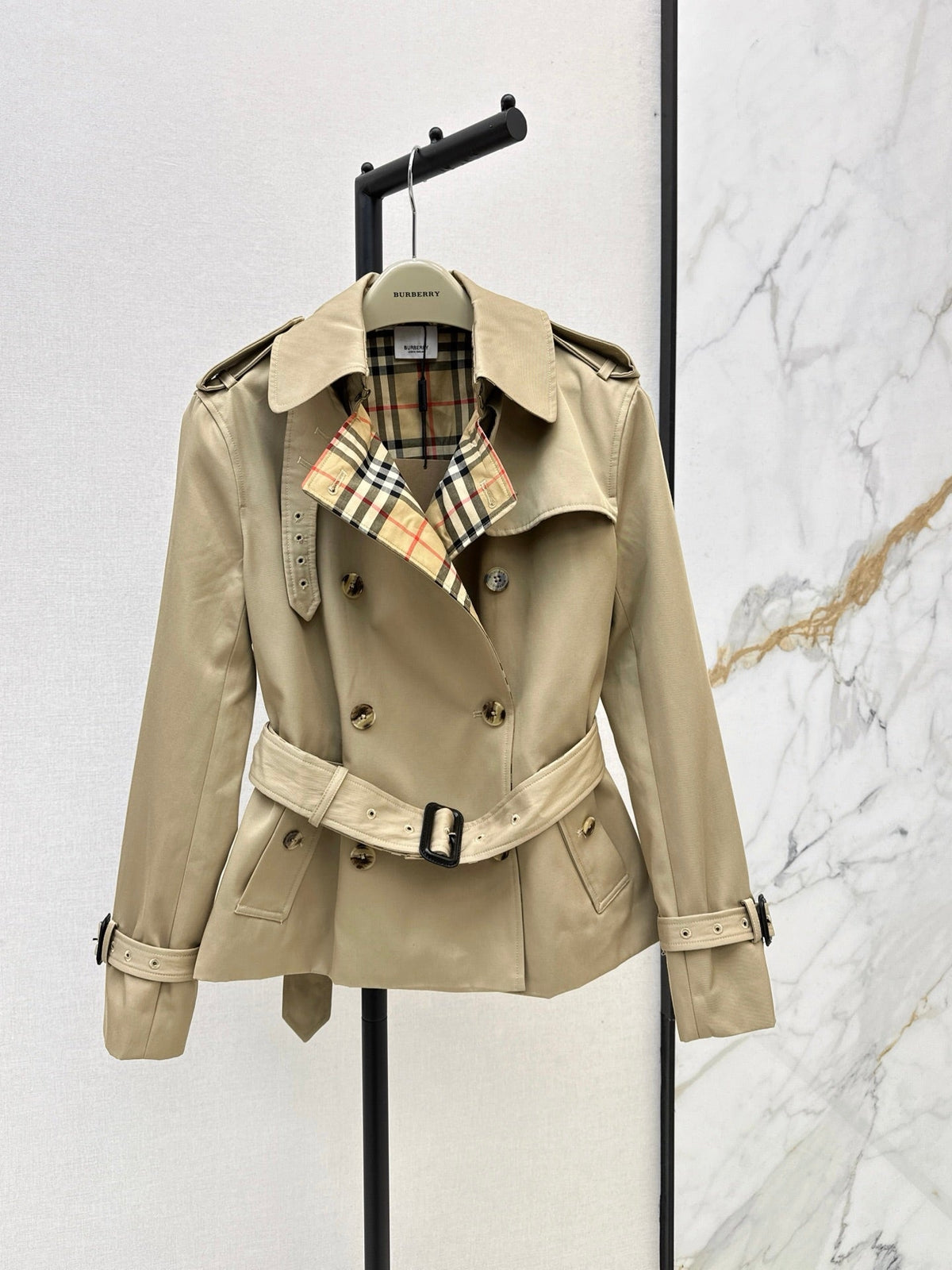 26Latest Classic Double-Breasted Short Trench Coat for Autumn/Winter