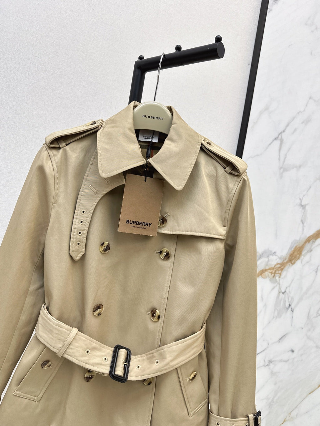 26Latest Classic Double-Breasted Short Trench Coat for Autumn/Winter