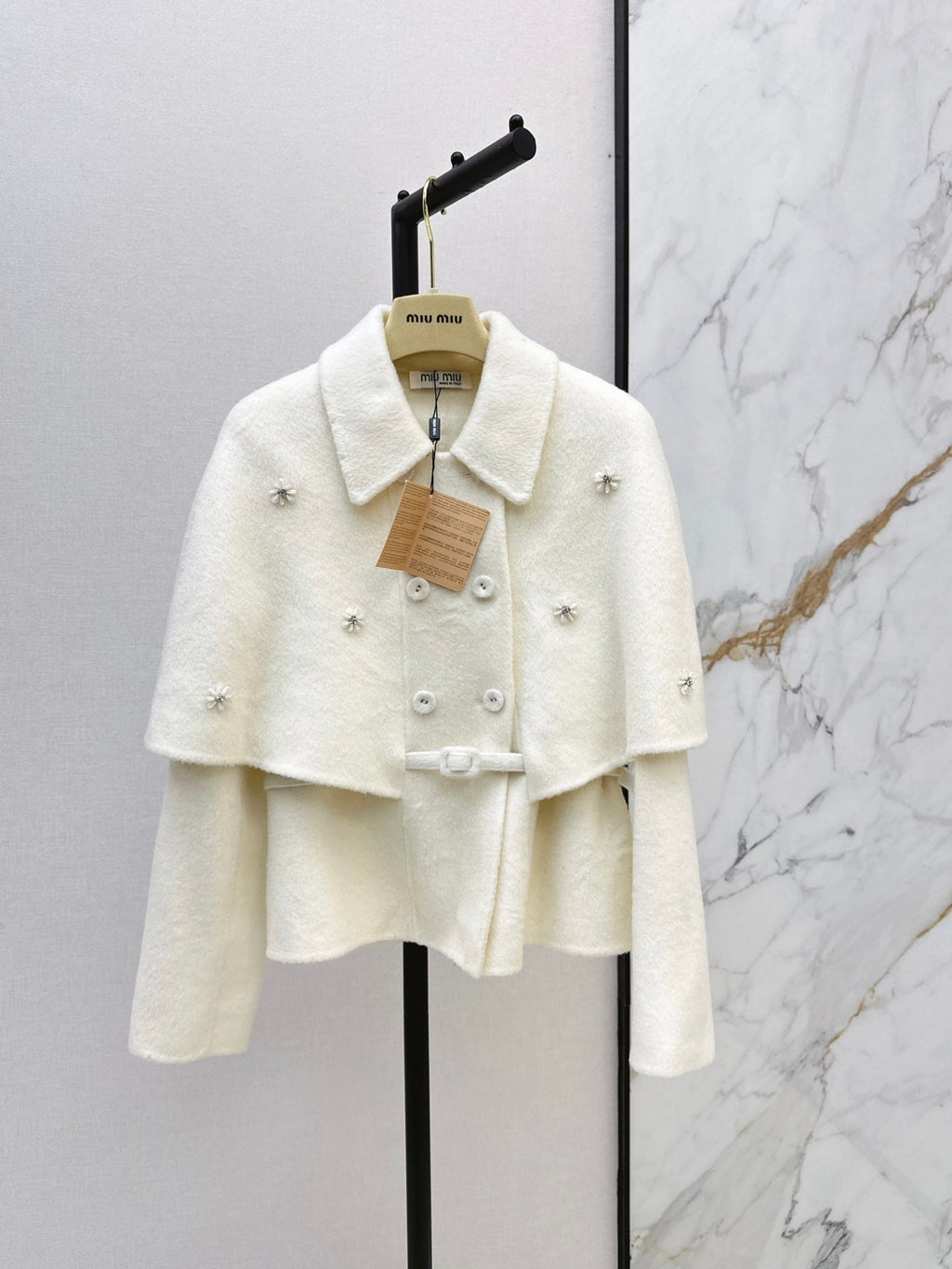 26Latest Autumn/Winter "Socialite-Style" Double-Faced Wool Coat (Cape-Style/Faux-Layered Look)