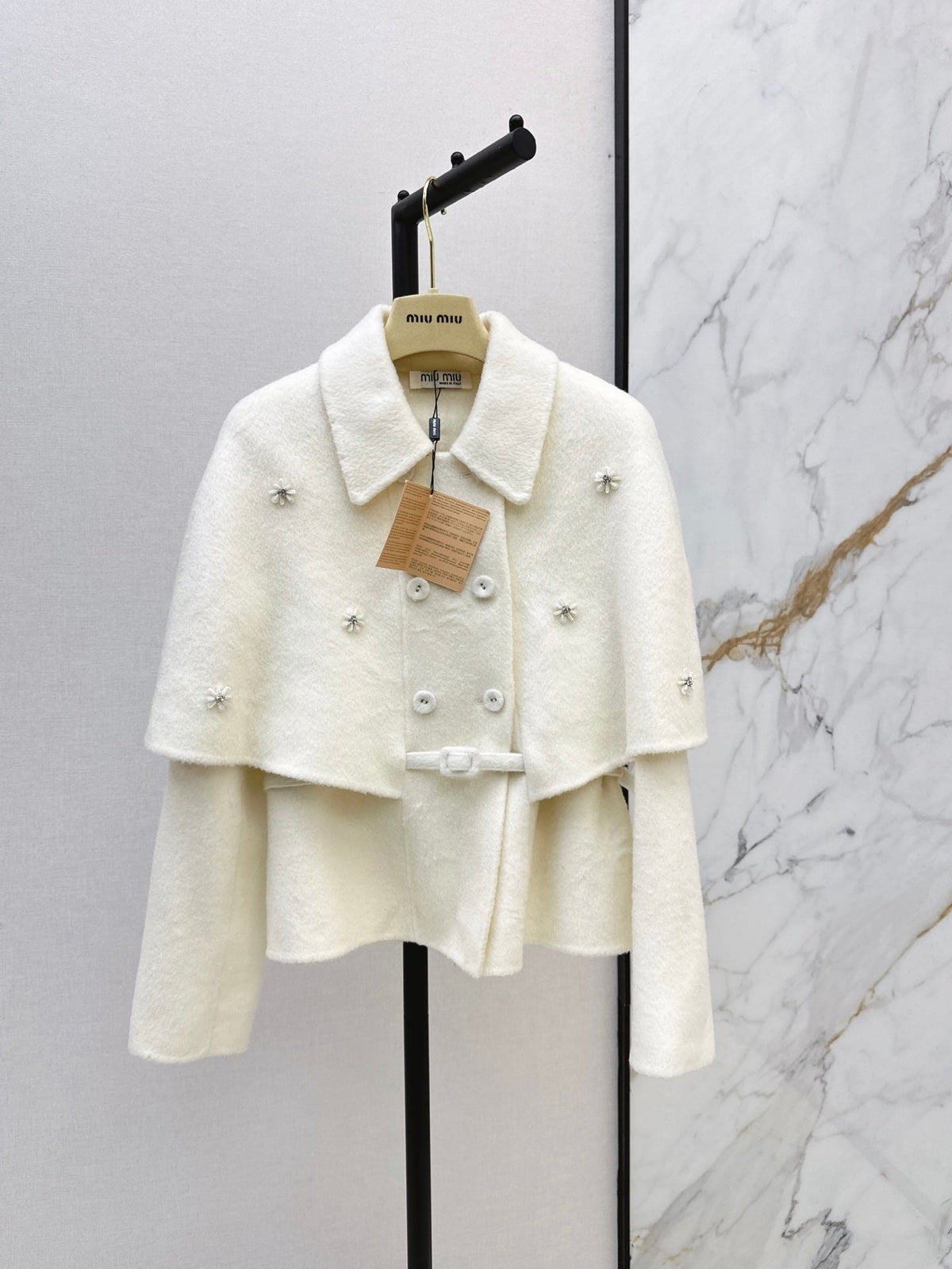 26Latest Autumn/Winter "Socialite-Style" Double-Faced Wool Coat (Cape-Style/Faux-Layered Look)