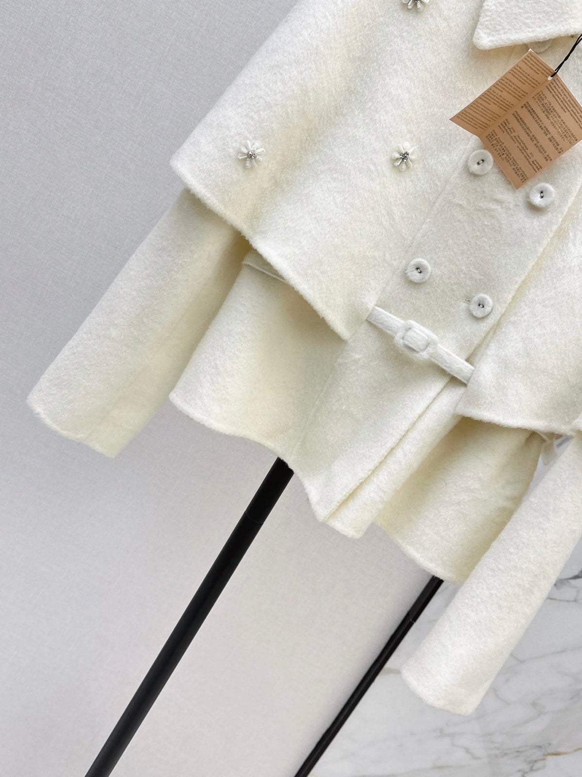 26Latest Autumn/Winter "Socialite-Style" Double-Faced Wool Coat (Cape-Style/Faux-Layered Look)