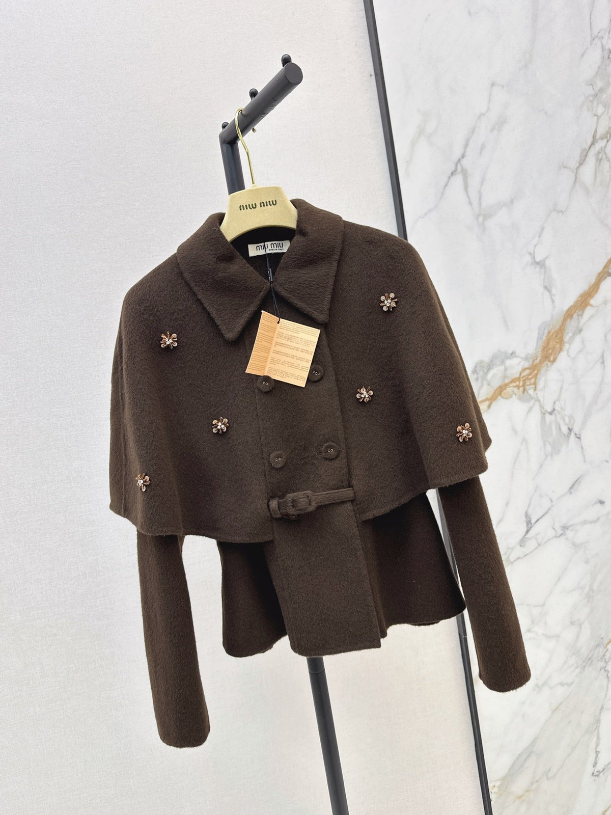 26Latest Autumn/Winter "Socialite-Style" Double-Faced Wool Coat (Cape-Style/Faux-Layered Look)