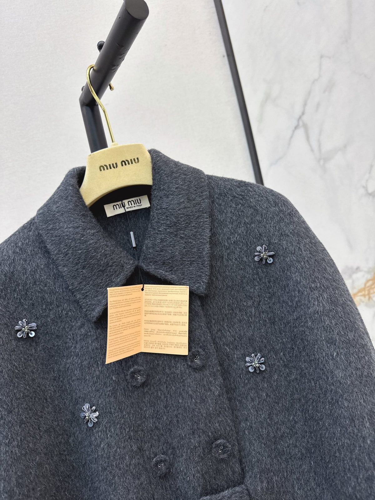 26Latest Autumn/Winter "Socialite-Style" Double-Faced Wool Coat (Cape-Style/Faux-Layered Look)