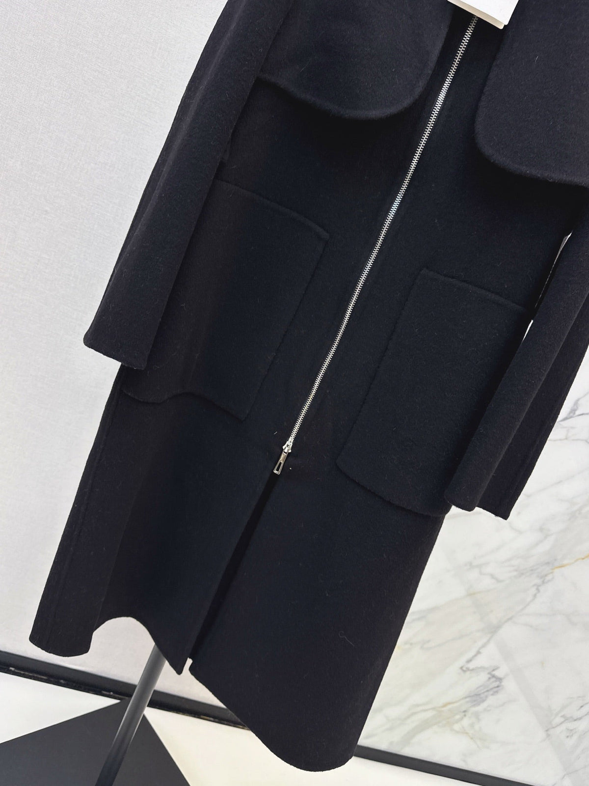 26Latest Autumn/Winter Two-Piece Set: Long Double-Faced Wool-Cashmere Coat