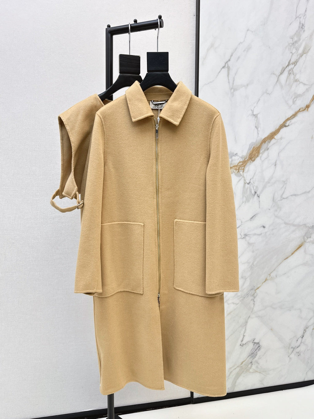 26Latest Autumn/Winter Two-Piece Set: Long Double-Faced Wool-Cashmere Coat