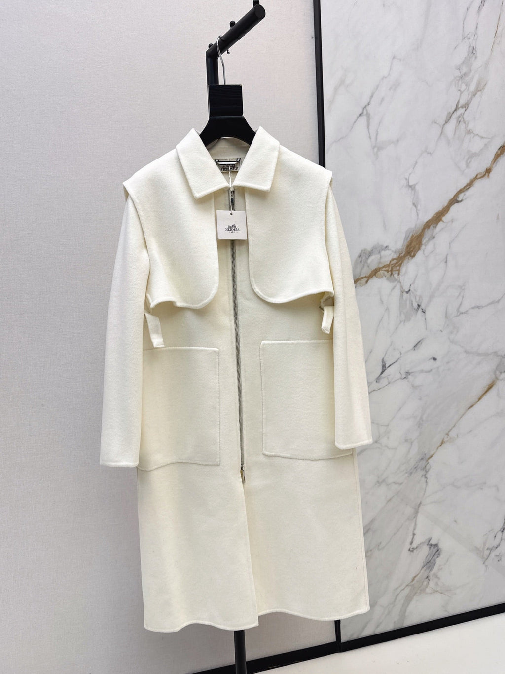 26Latest Autumn/Winter Two-Piece Set: Long Double-Faced Wool-Cashmere Coat