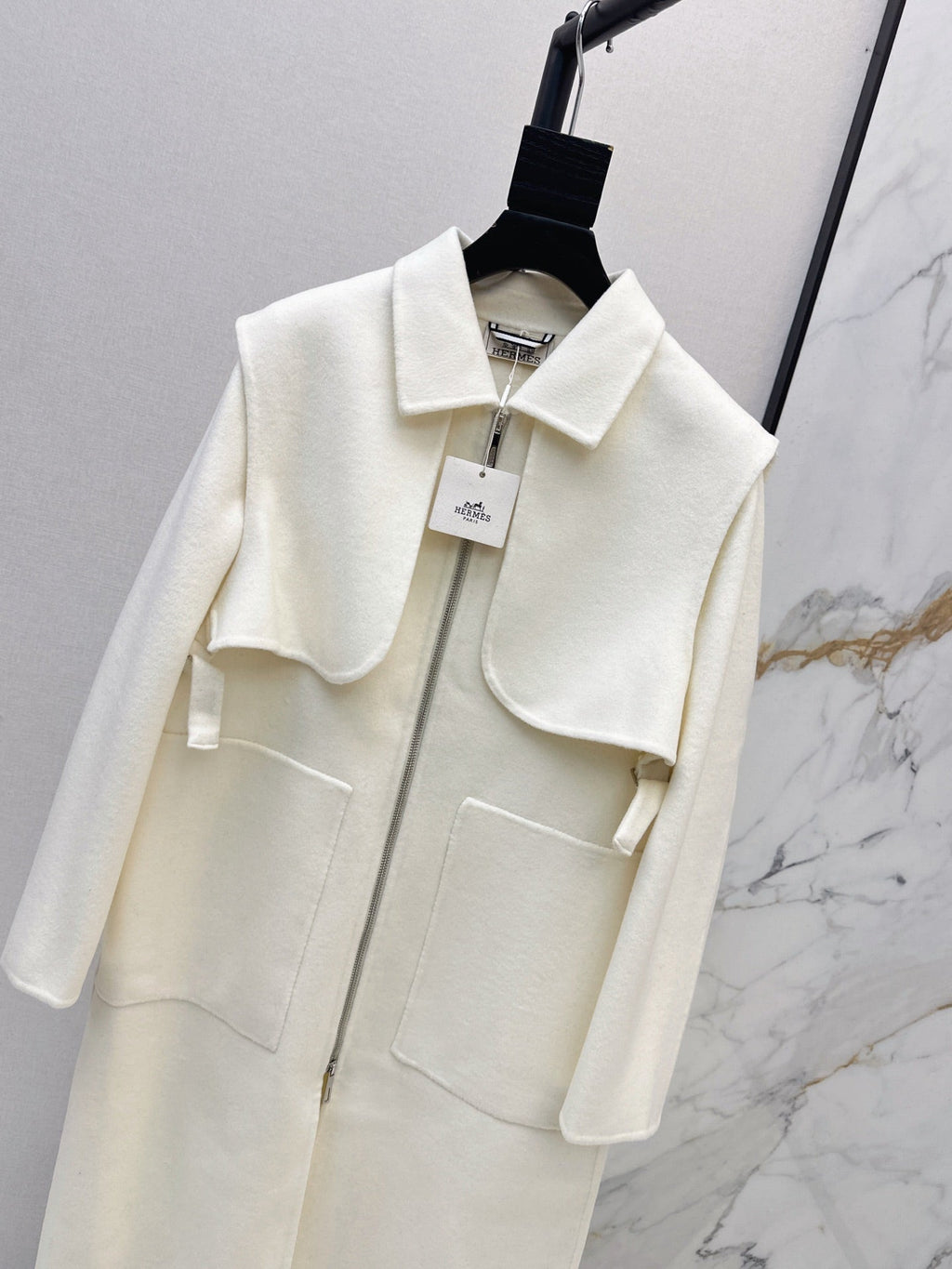 26Latest Autumn/Winter Two-Piece Set: Long Double-Faced Wool-Cashmere Coat