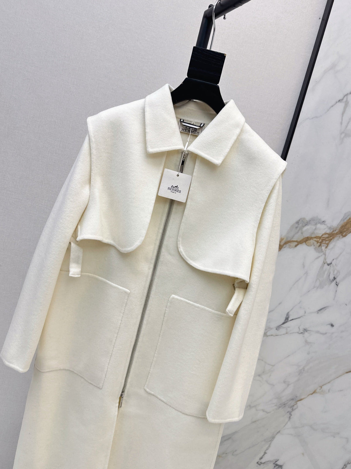 26Latest Autumn/Winter Two-Piece Set: Long Double-Faced Wool-Cashmere Coat