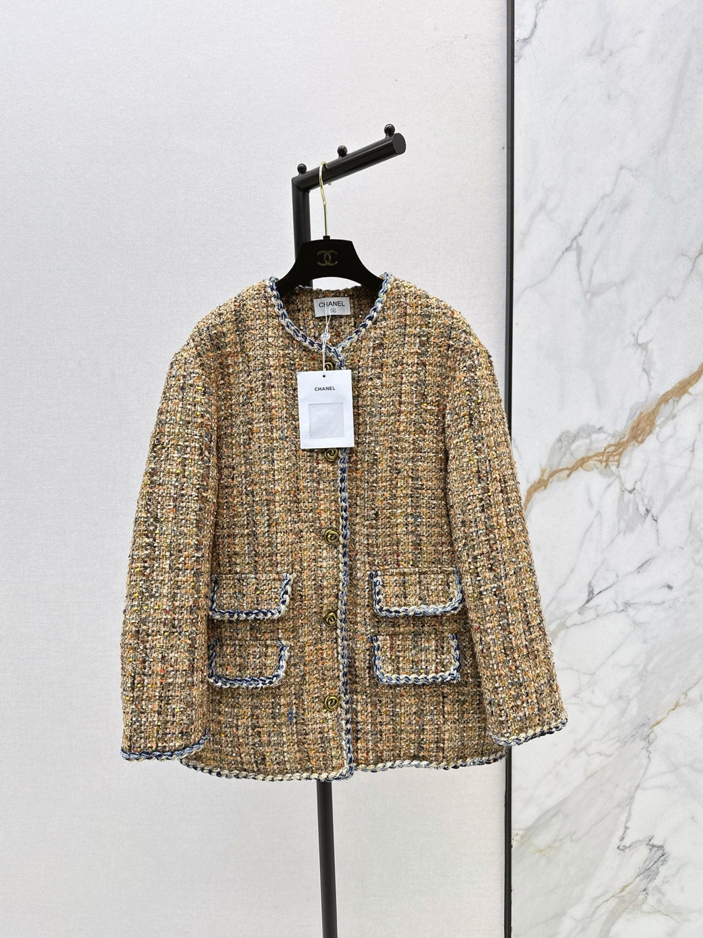 26Latest Autumn/Winter "Chanel-style" Woven Goose Down Jacket