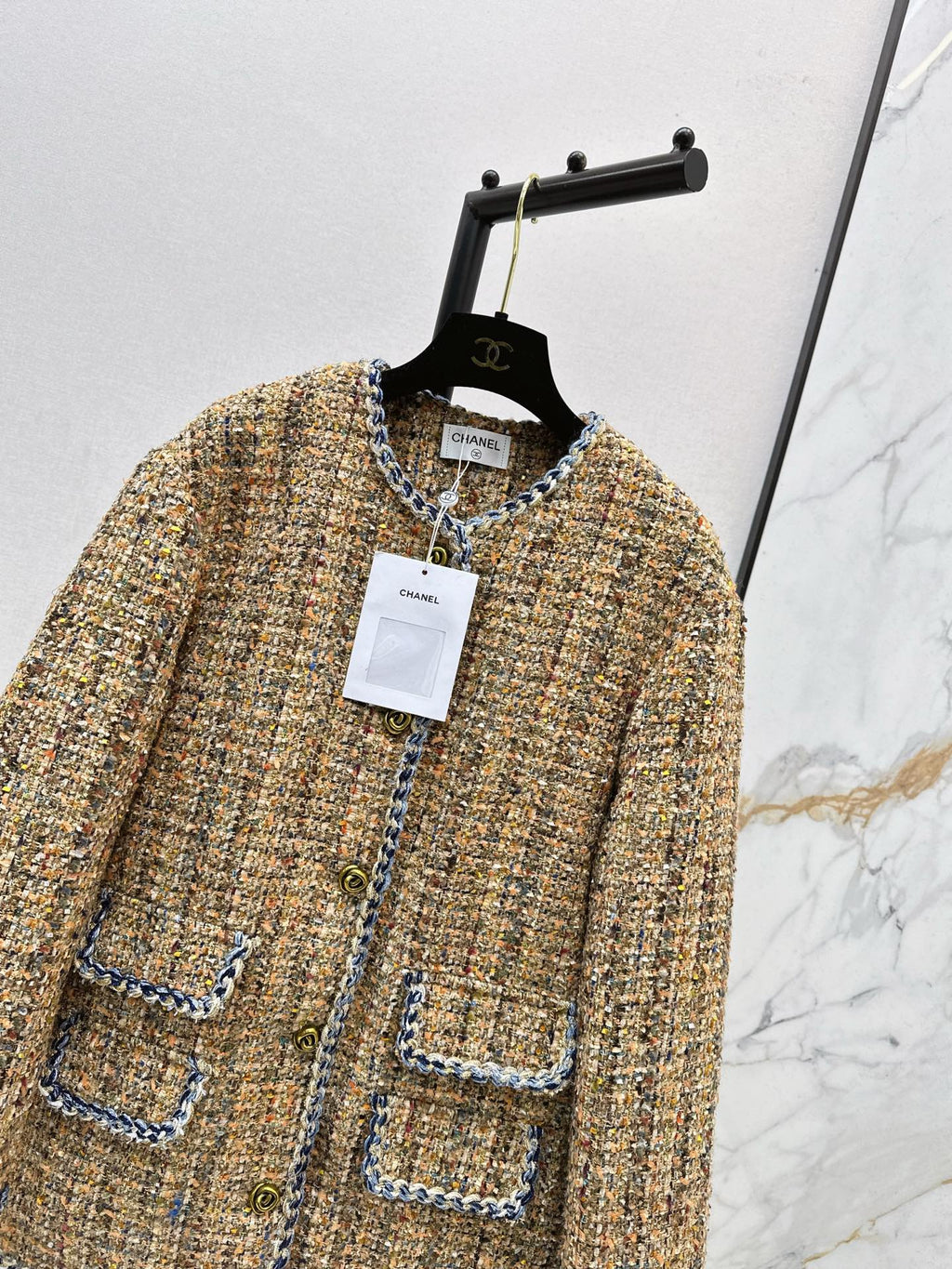 26Latest Autumn/Winter "Chanel-style" Woven Goose Down Jacket