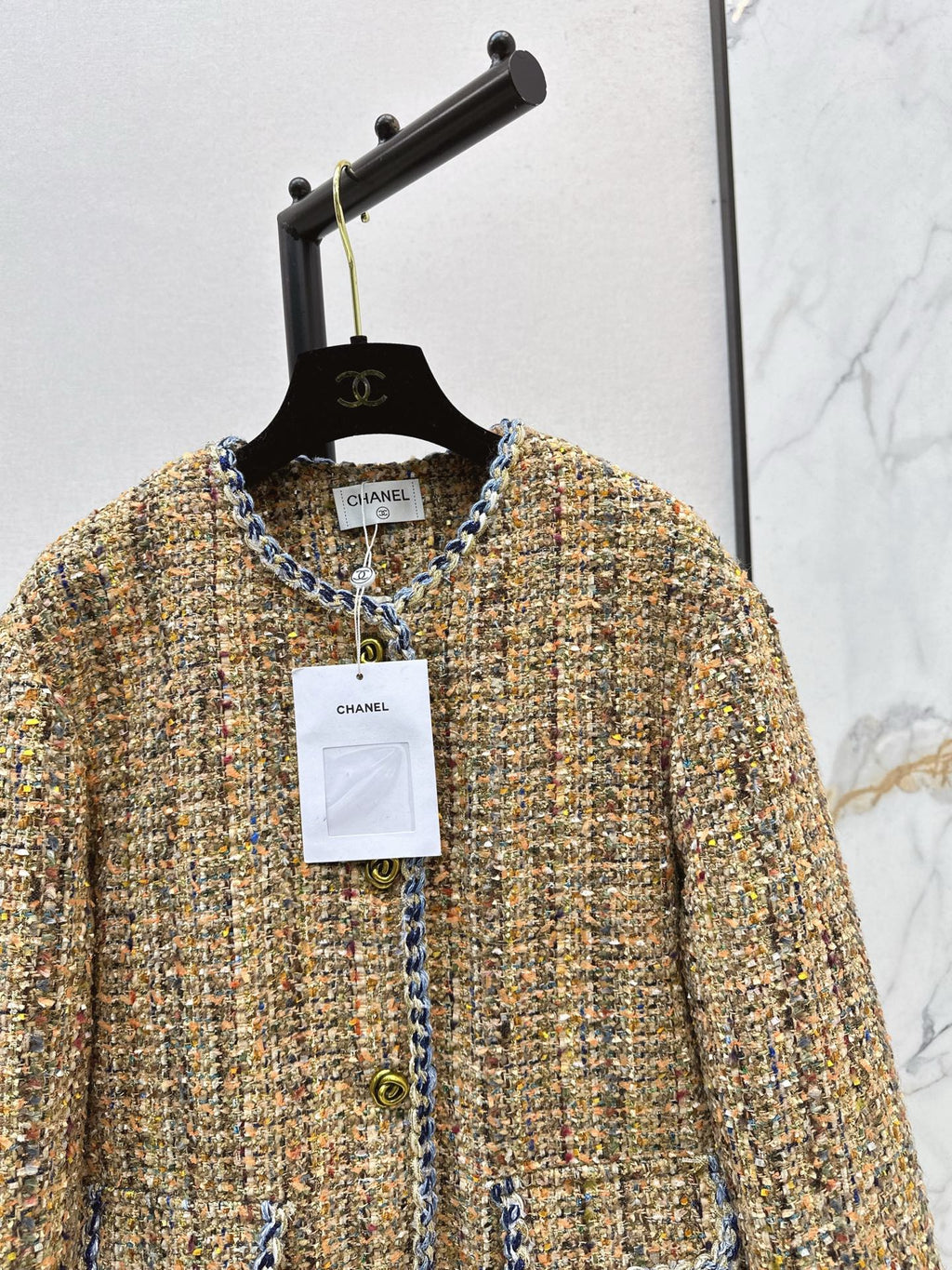 26Latest Autumn/Winter "Chanel-style" Woven Goose Down Jacket