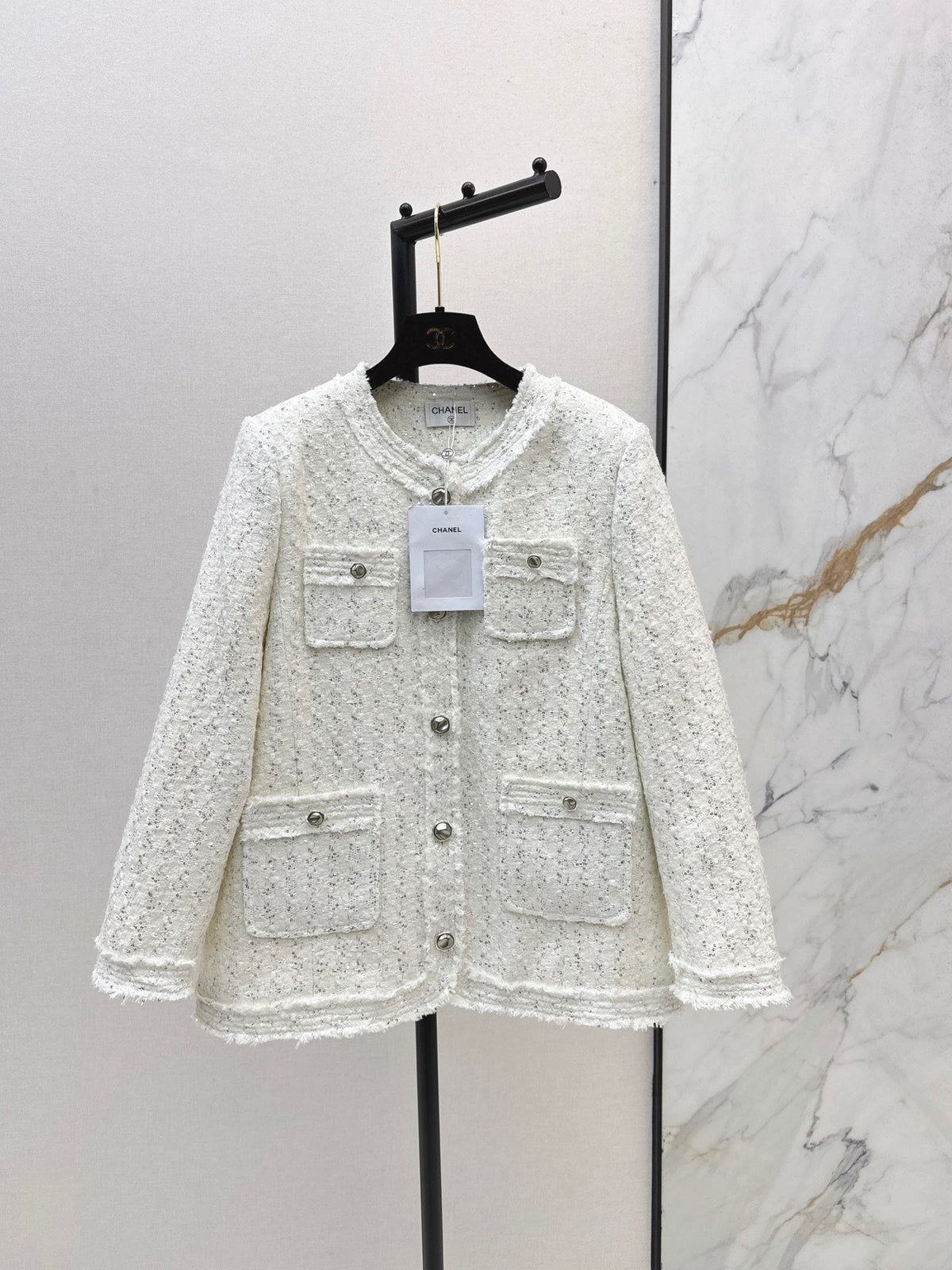 26Latest Autumn/Winter "Chanel-style" Woven Tweed-Effect Goose Down Jacket