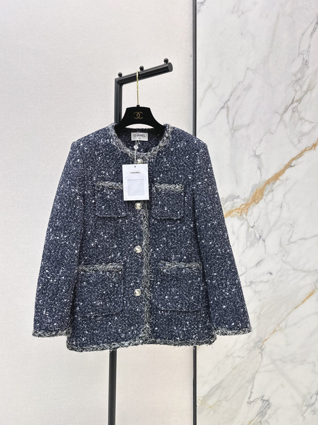 26Latest Autumn/Winter "Chanel-style" Woven Tweed-Effect Goose Down Jacket