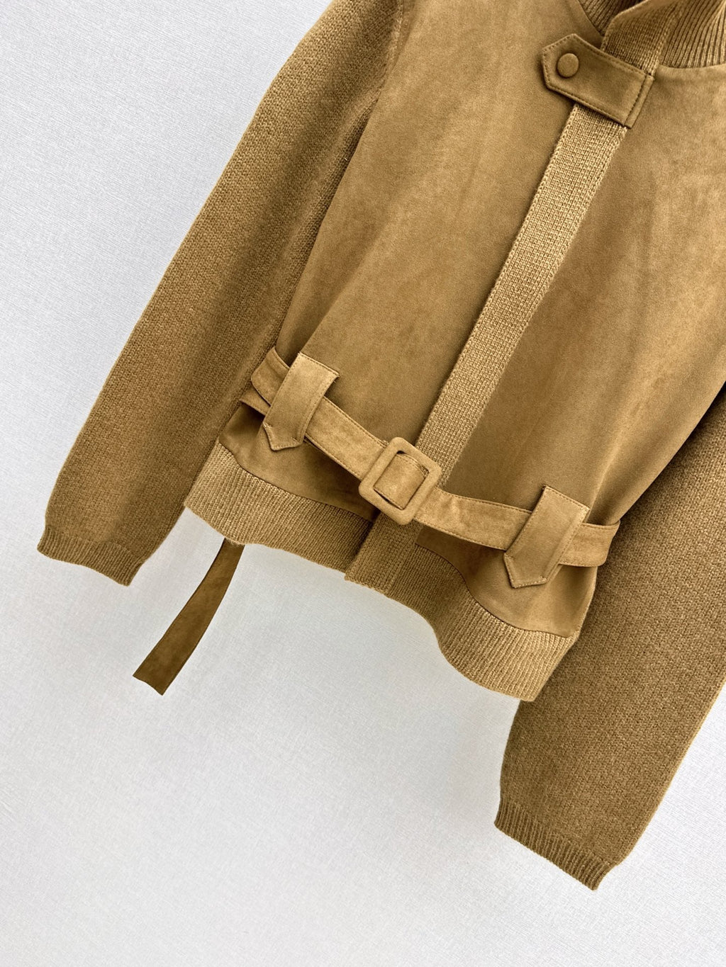 26Latest Autumn/Winter High-End Wool Jacket with Panel Design