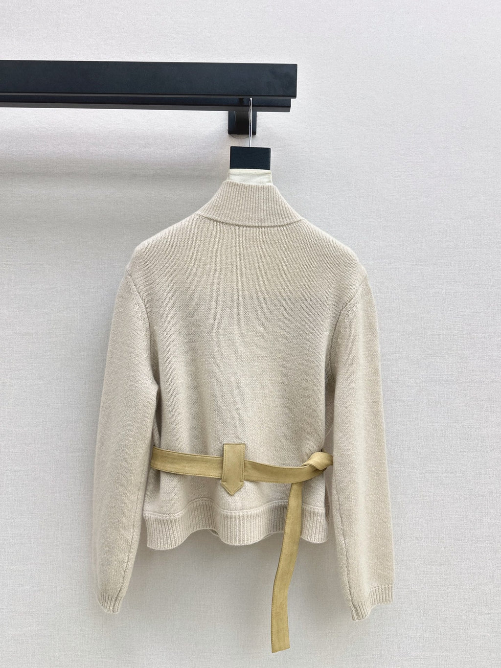 26Latest Autumn/Winter High-End Wool Jacket with Panel Design