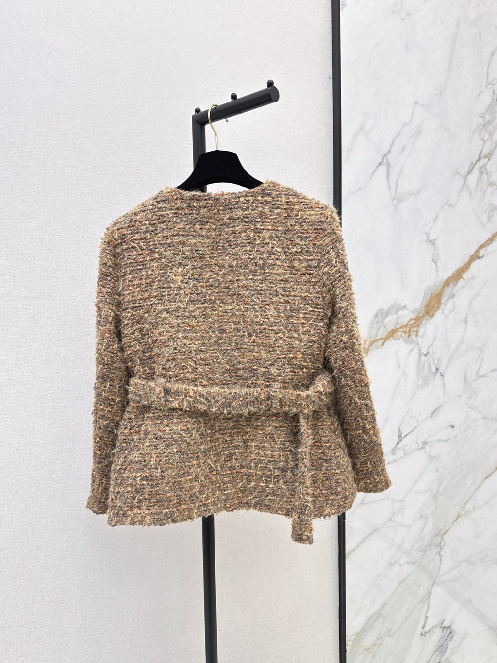 26Latest Autumn/Winter Knit Jacket with Belt Detail and Round Neck