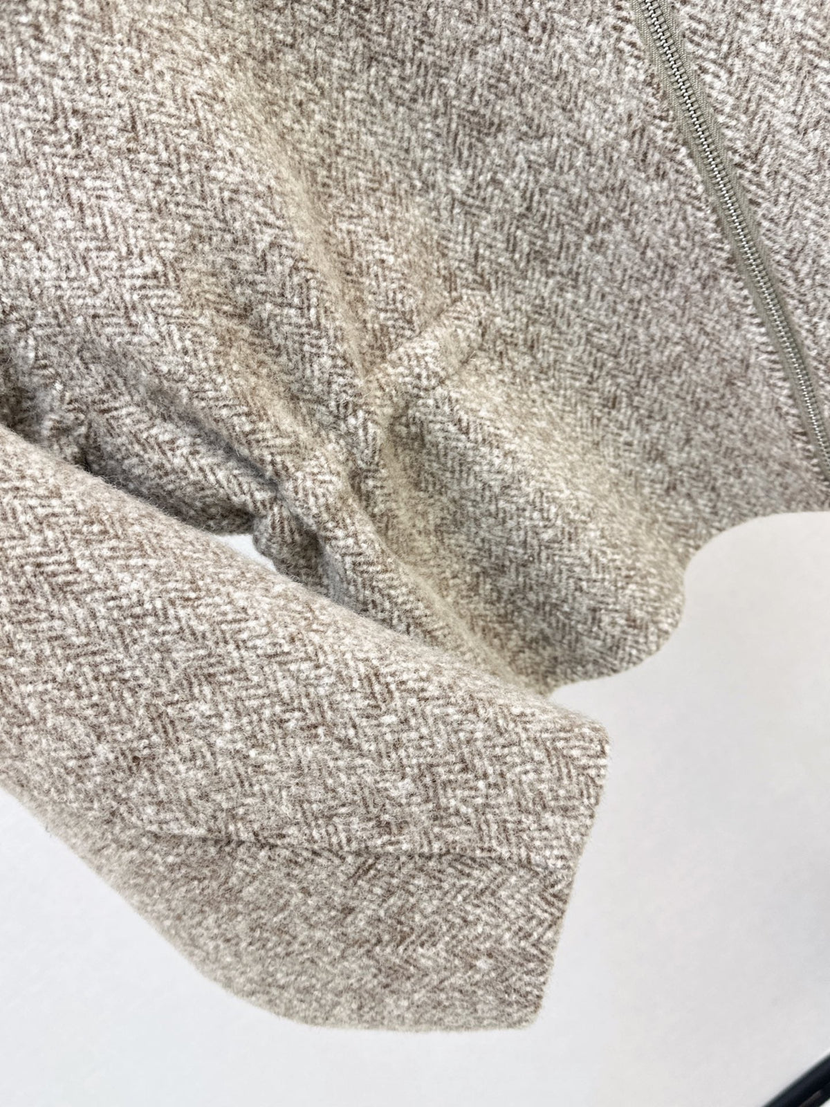 26Latest Autumn/Winter "Old Money" Style Reversible Wool-Blend & Snowflake-Pattern Knit Jacket