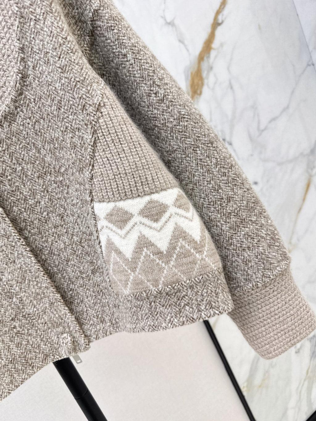26New Autumn/Winter "Old Money" Style Reversible Wool-Blend Coat with Snowflake Jacquard & Panel Detailing