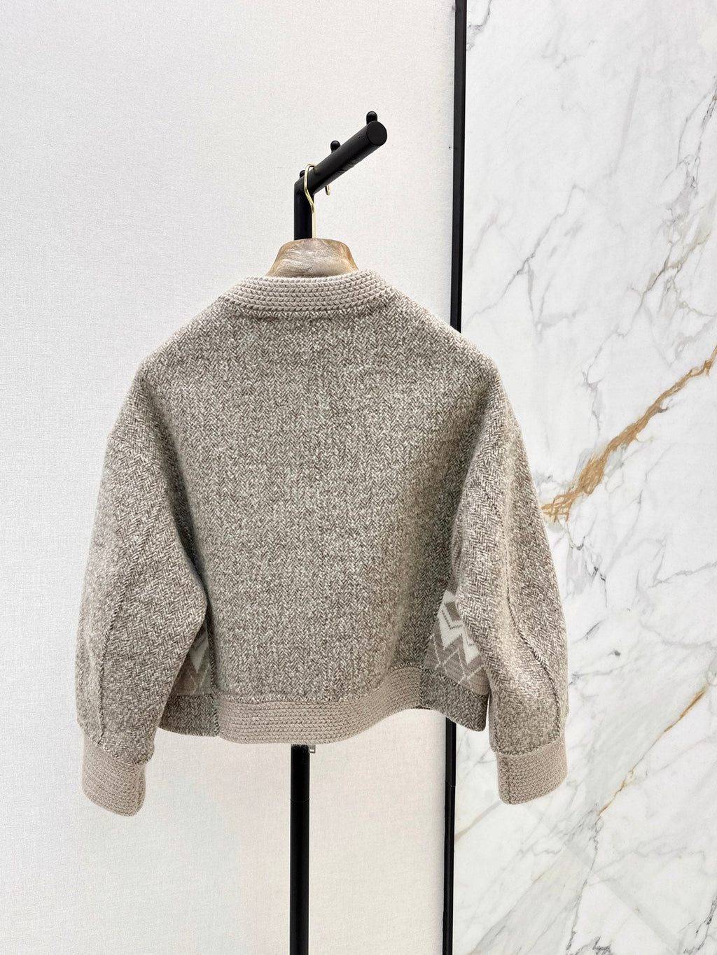 26New Autumn/Winter "Old Money" Style Reversible Wool-Blend Coat with Snowflake Jacquard & Panel Detailing