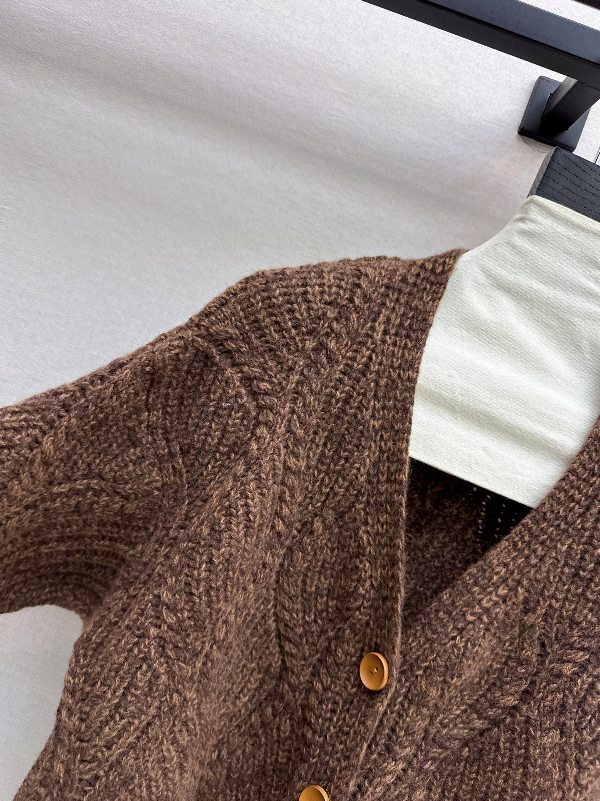 26Latest Autumn/Winter Premium Solid-Color Textured V-Neck Knit Cardigan