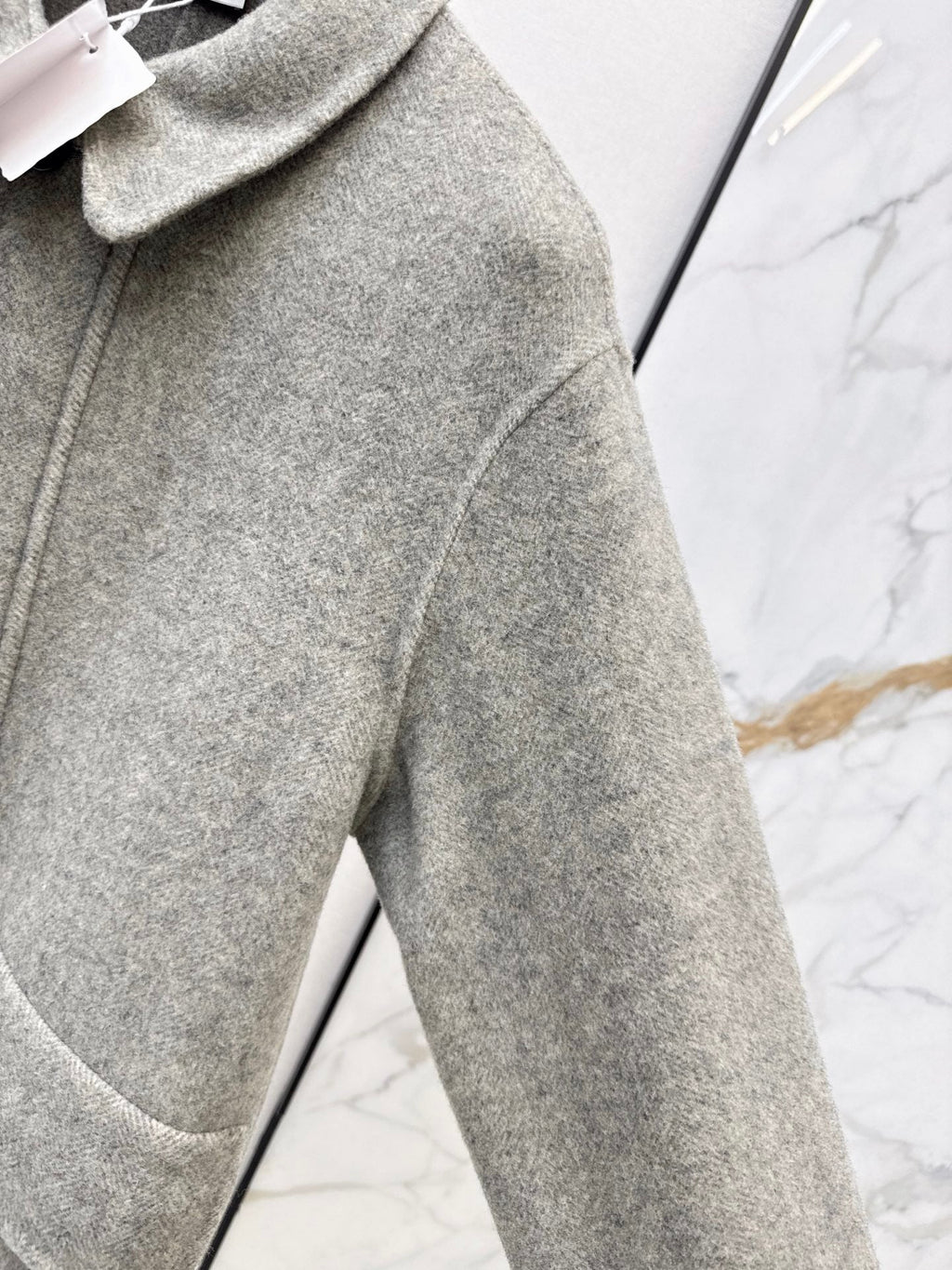 26Latest Autumn/Winter Minimalist Double-Faced Wool Lapel Coat