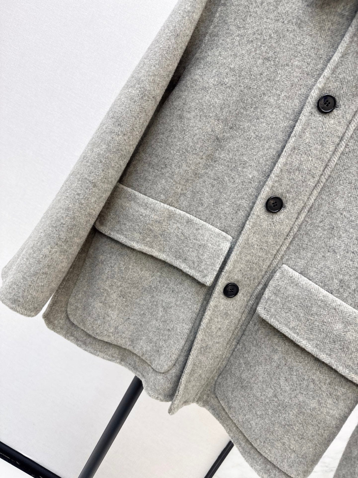 26Latest Autumn/Winter Minimalist Double-Faced Wool Lapel Coat