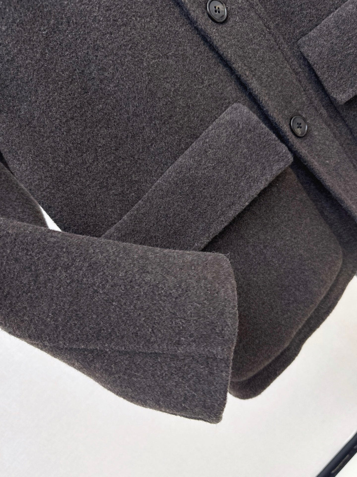 26Latest Autumn/Winter Minimalist Double-Faced Wool Lapel Coat