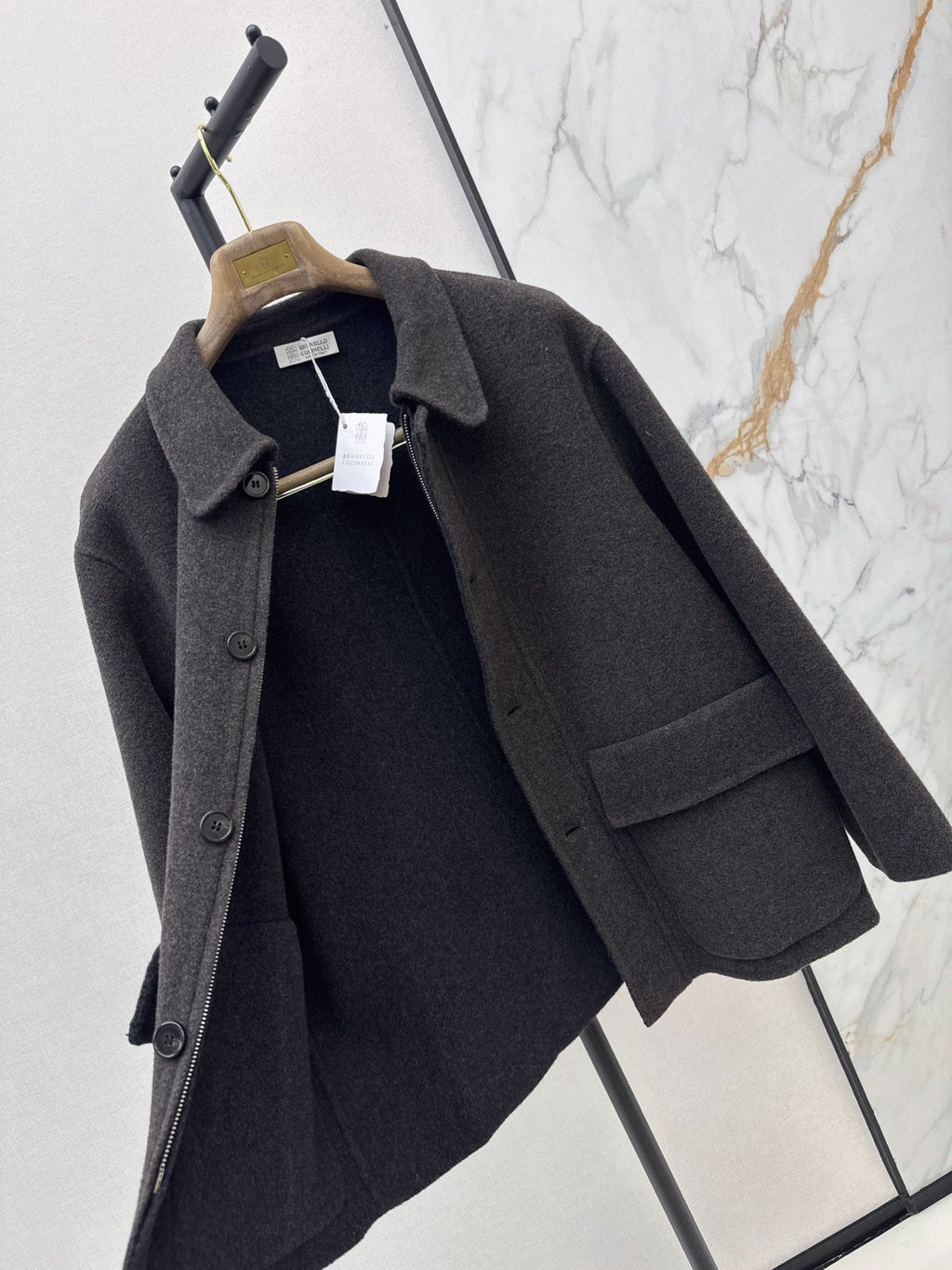 26Latest Autumn/Winter Minimalist Double-Faced Wool Lapel Coat