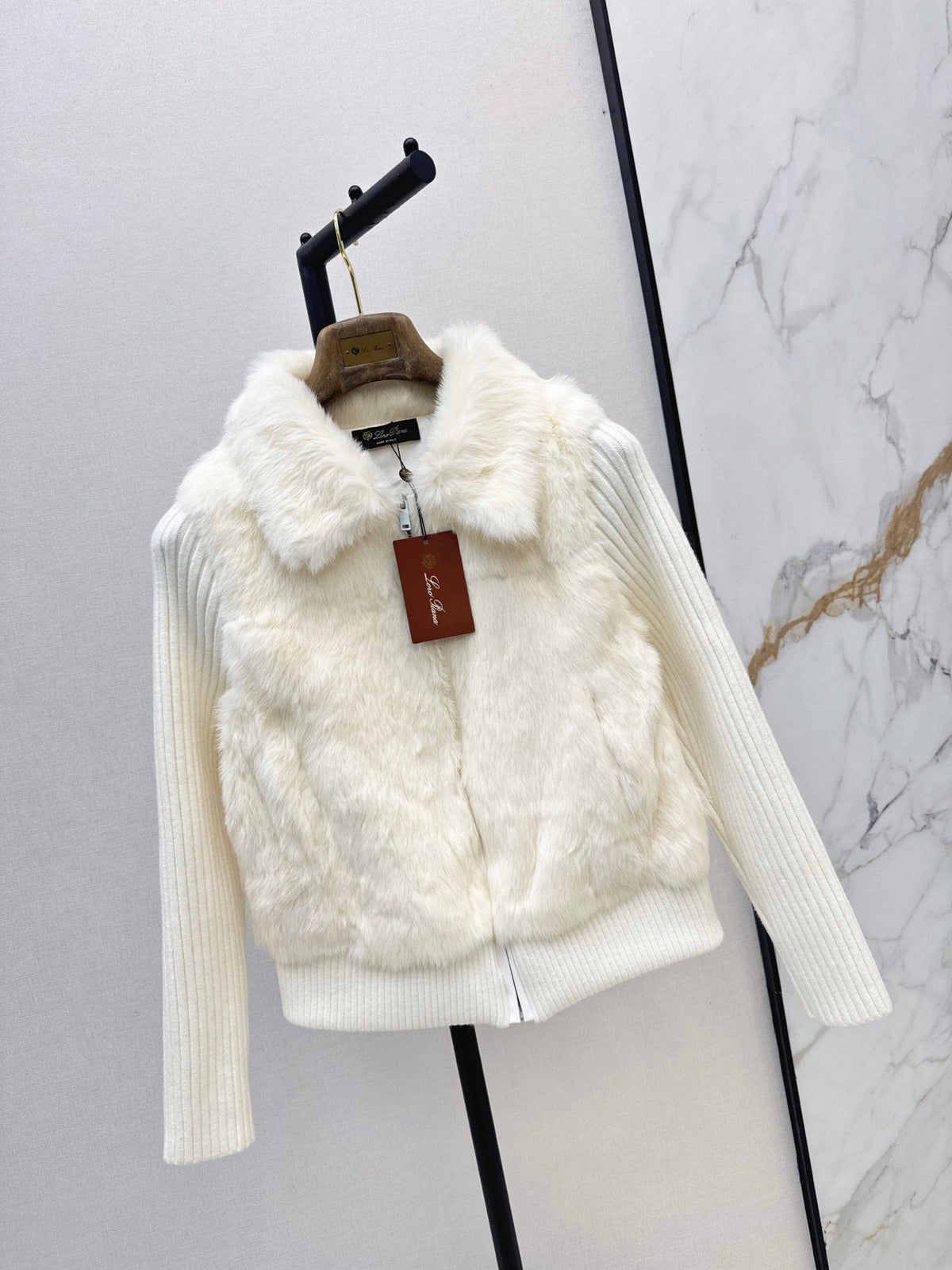 26Latest Autumn/Winter "Faux-Layered" Knit Jacket with Rabbit Fur Accents