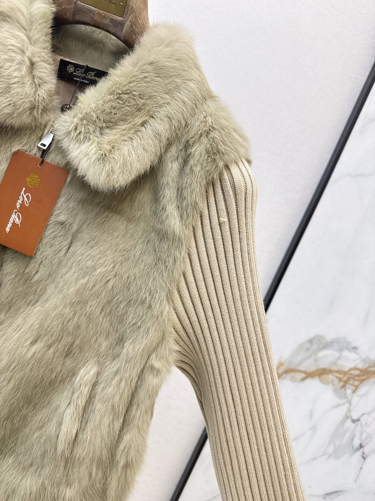 26Latest Autumn/Winter "Faux-Layered" Knit Jacket with Rabbit Fur Accents