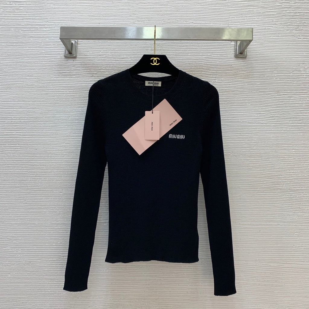 26New Season Long-Sleeve Knit Base Layer