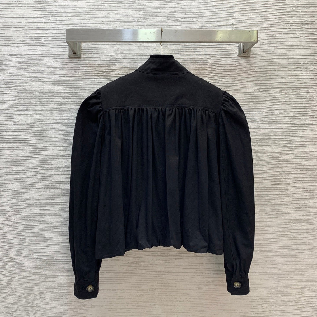 26New-Arrival Stand-Collar, Tulip-Style Long-Sleeve Jacket