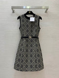 26New Slimming A-Line Sleeveless Dress with Round Neck
