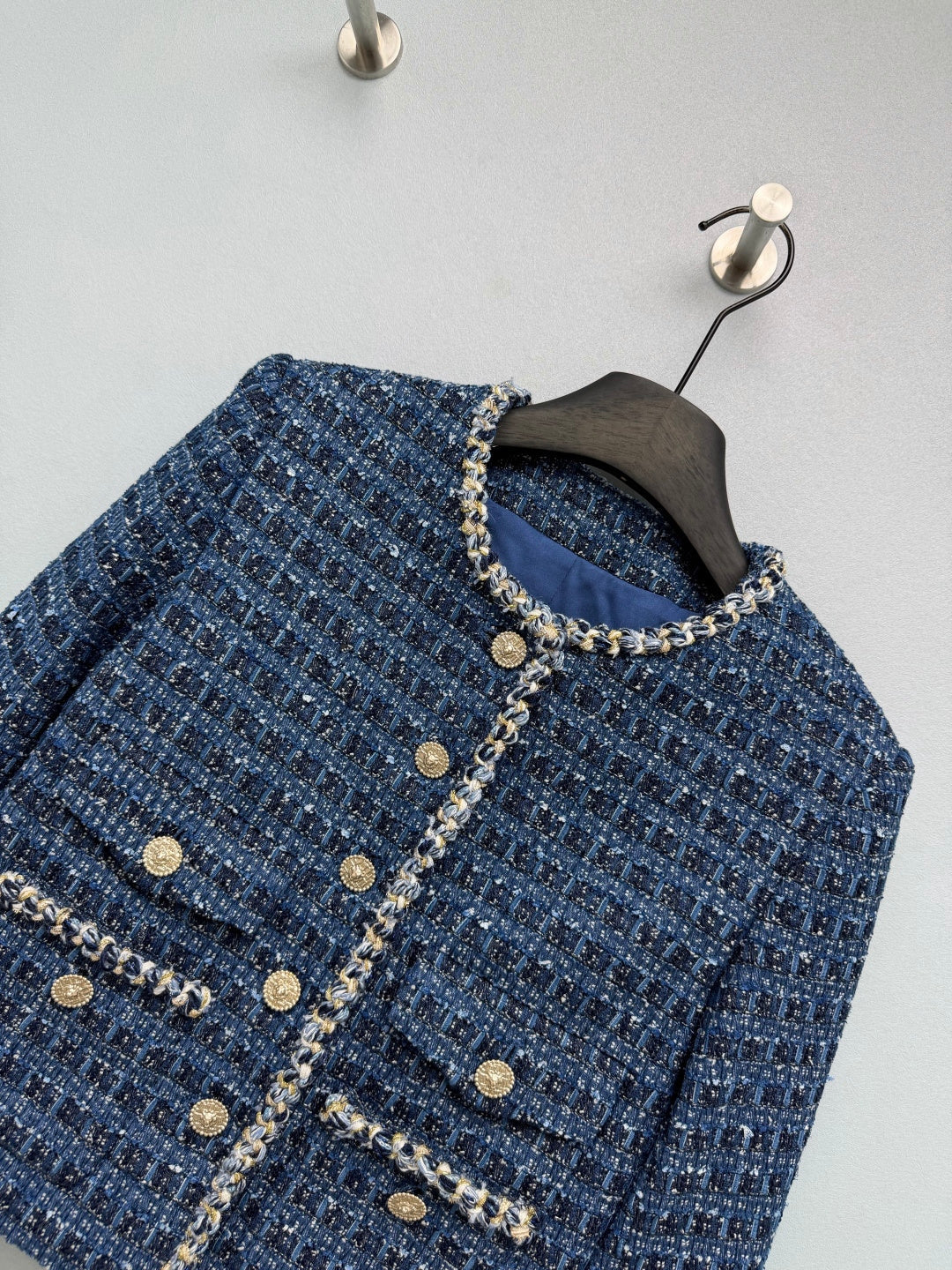26New Cold-Toned Navy Jacket