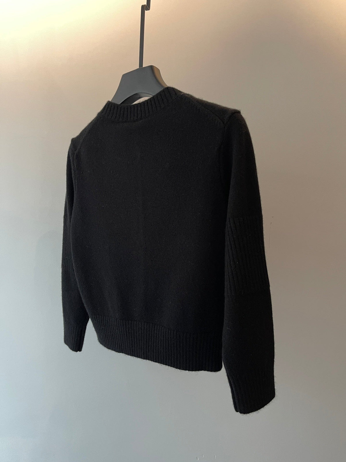 Lock Round neck cardigan