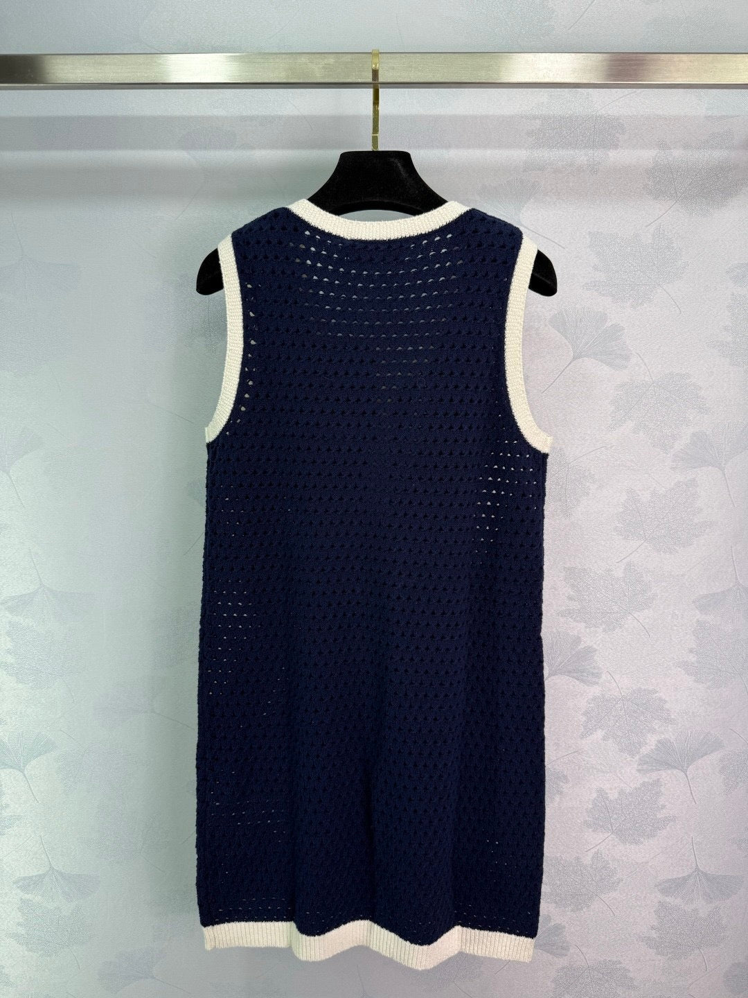 Contrast color hollow knitted vest dress