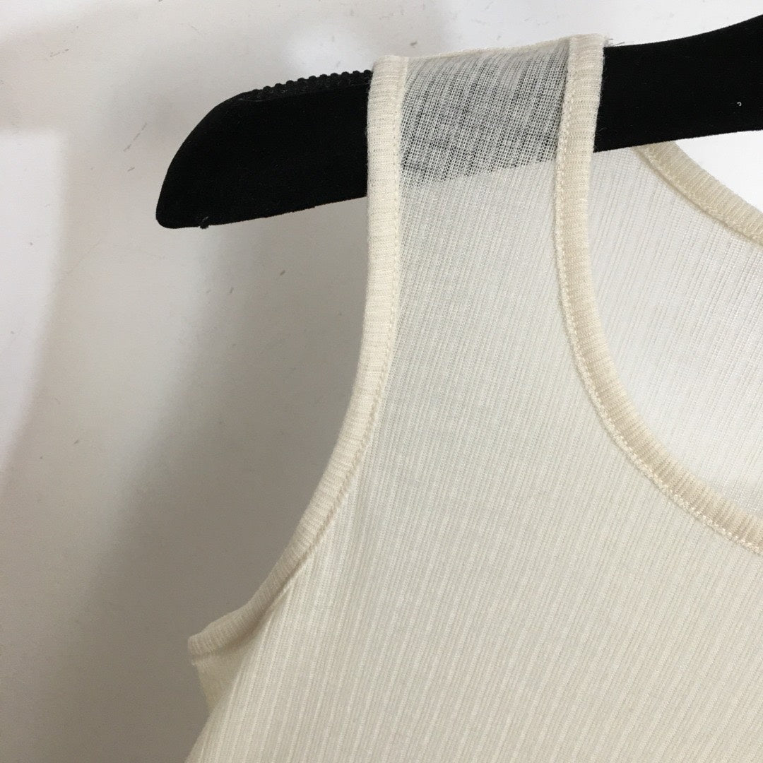 Micro-perforated ribbed vest