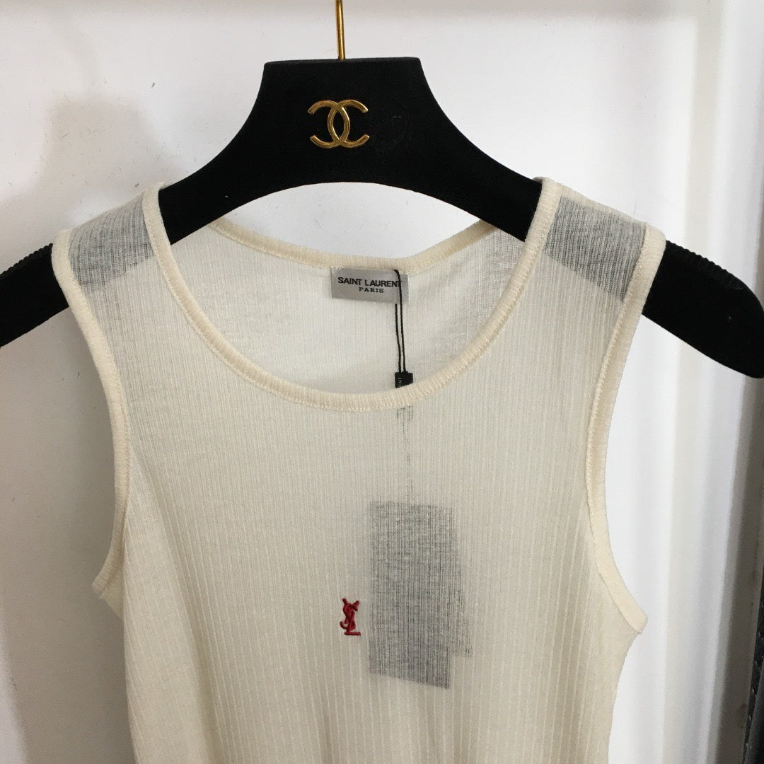 Micro-perforated ribbed vest