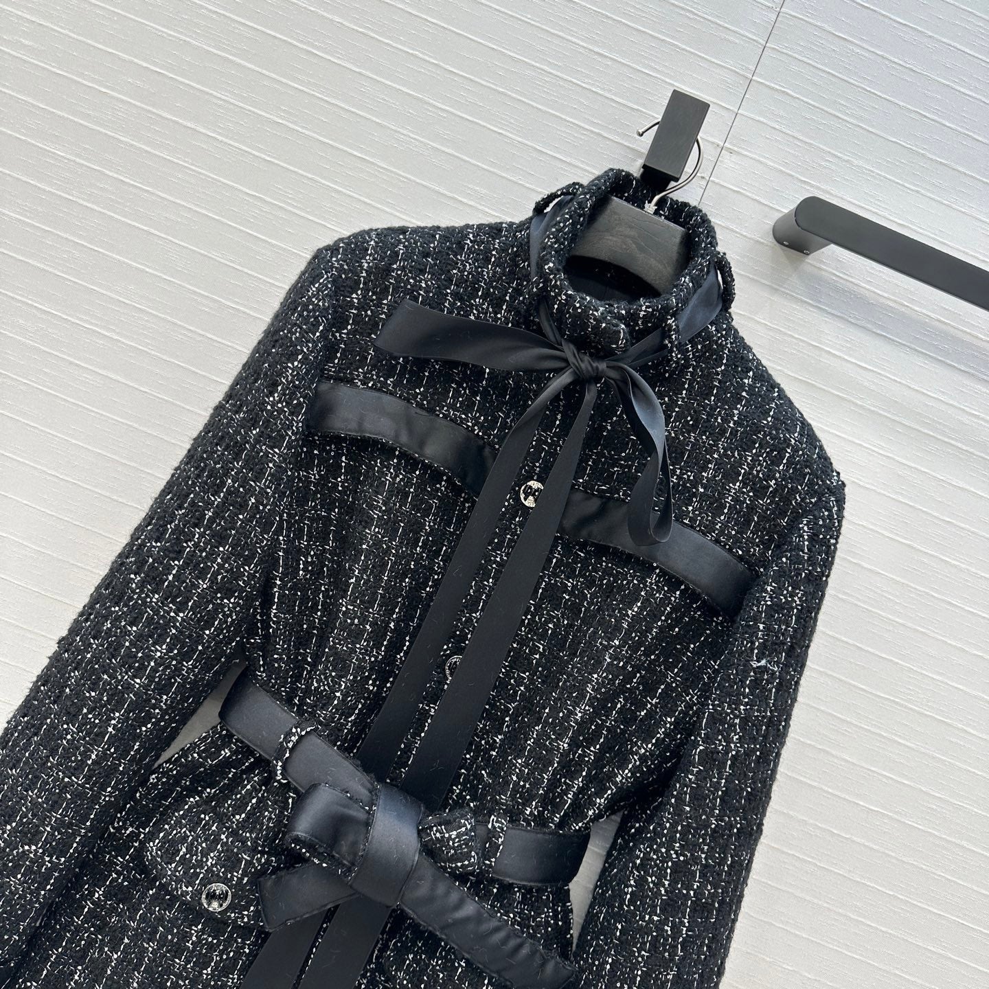 Retro-style courtly coat
