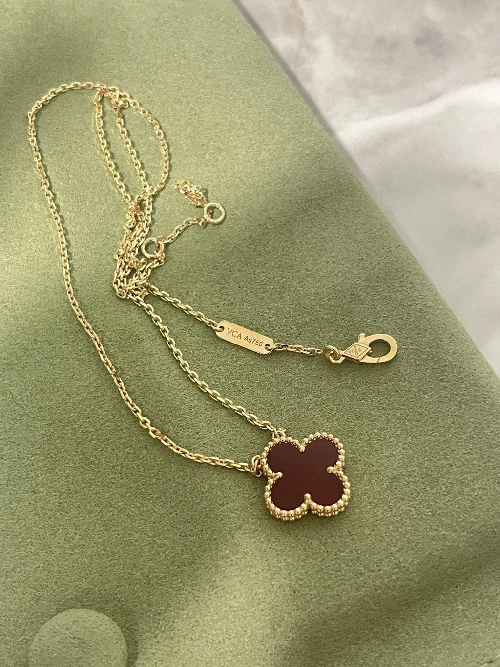 Red agate necklace