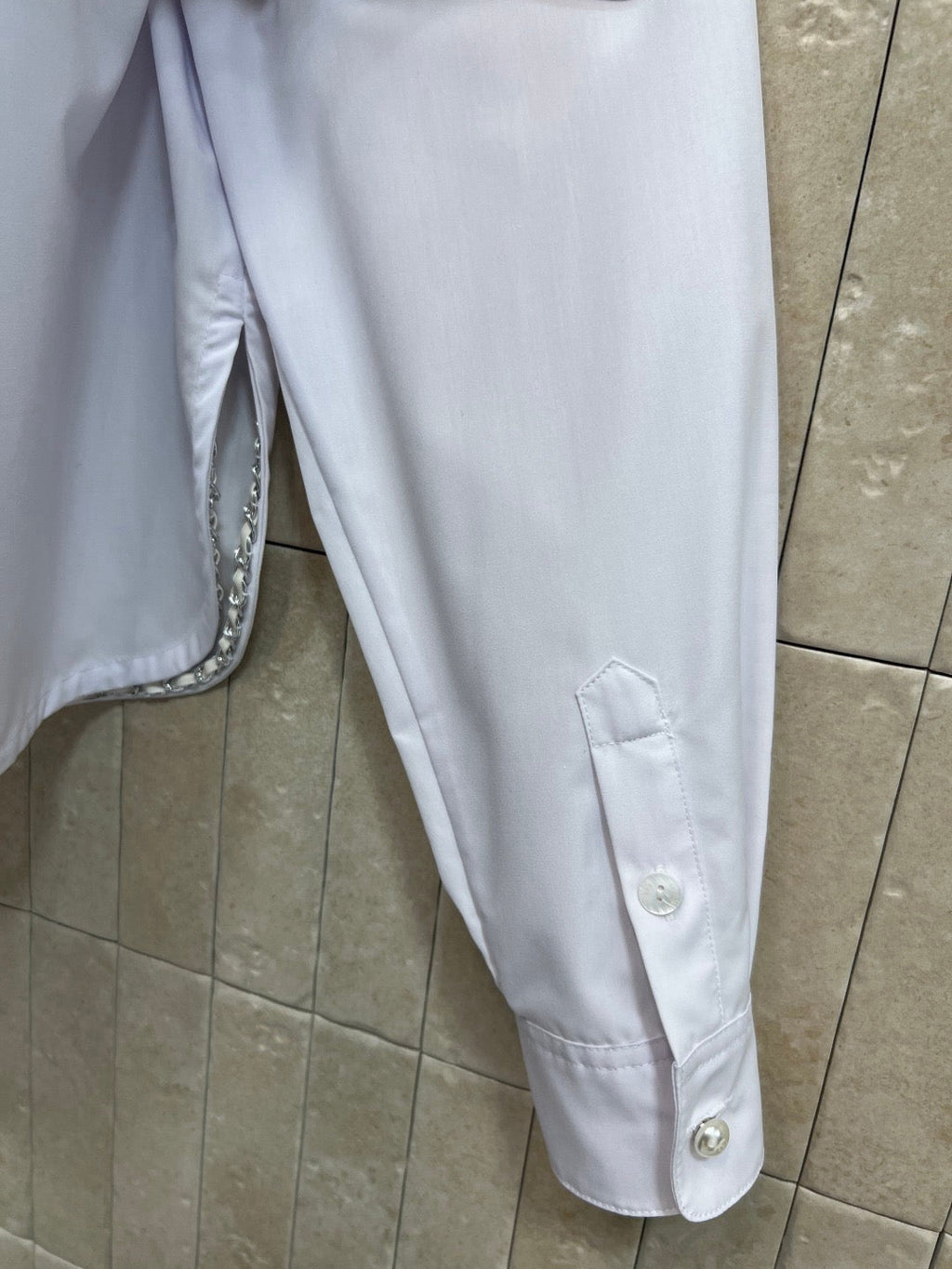 White cropped shirt